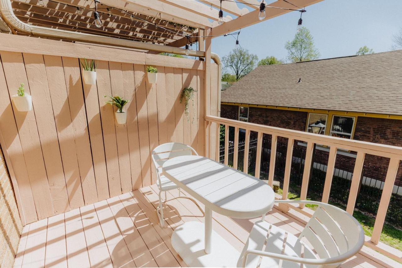 Centrally Located 2Br Overton Square Unit 2 Fast Wifi Free Parking Yes Pets Memphis Extérieur photo