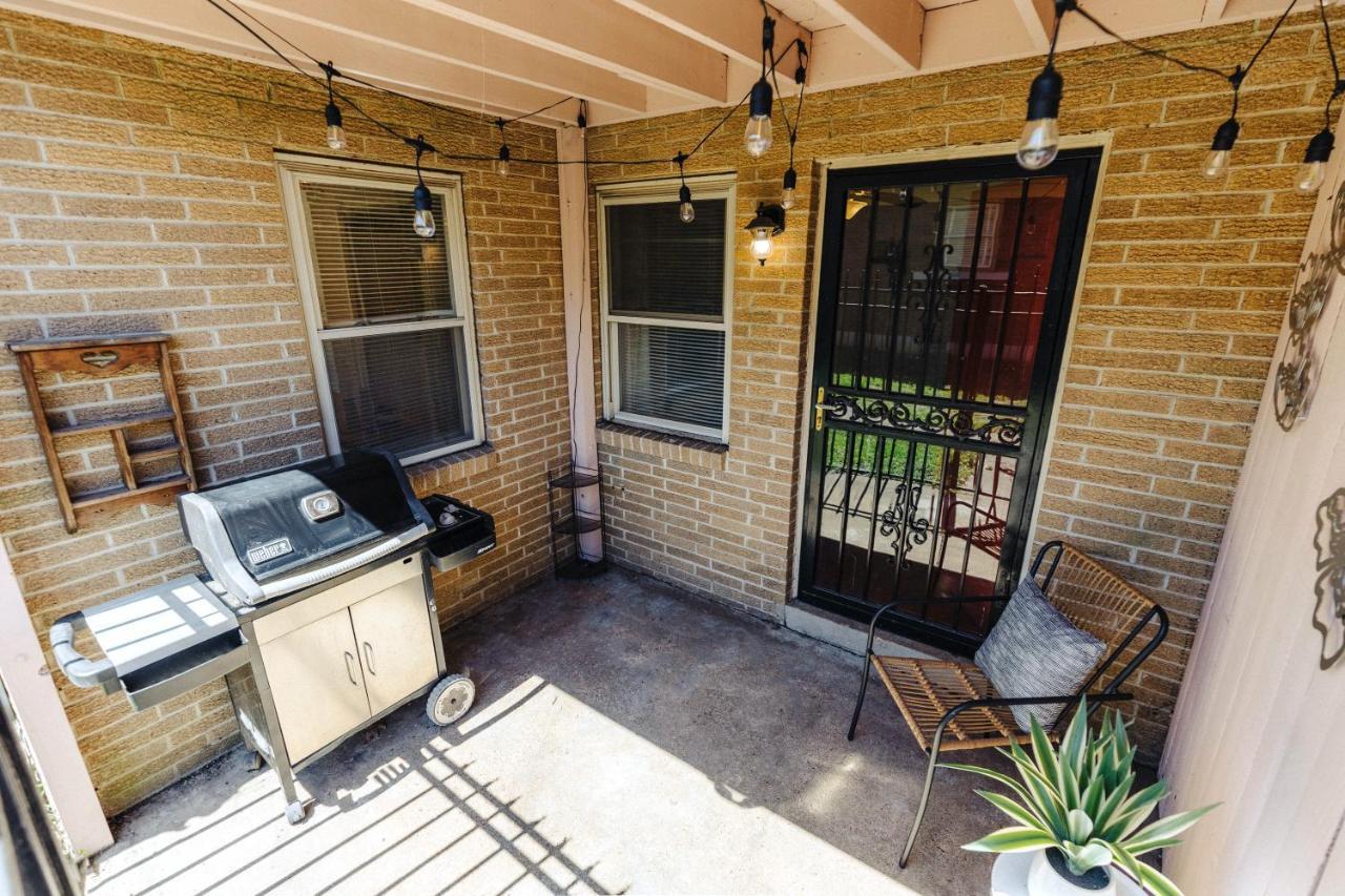 Centrally Located 2Br Overton Square Unit 2 Fast Wifi Free Parking Yes Pets Memphis Extérieur photo